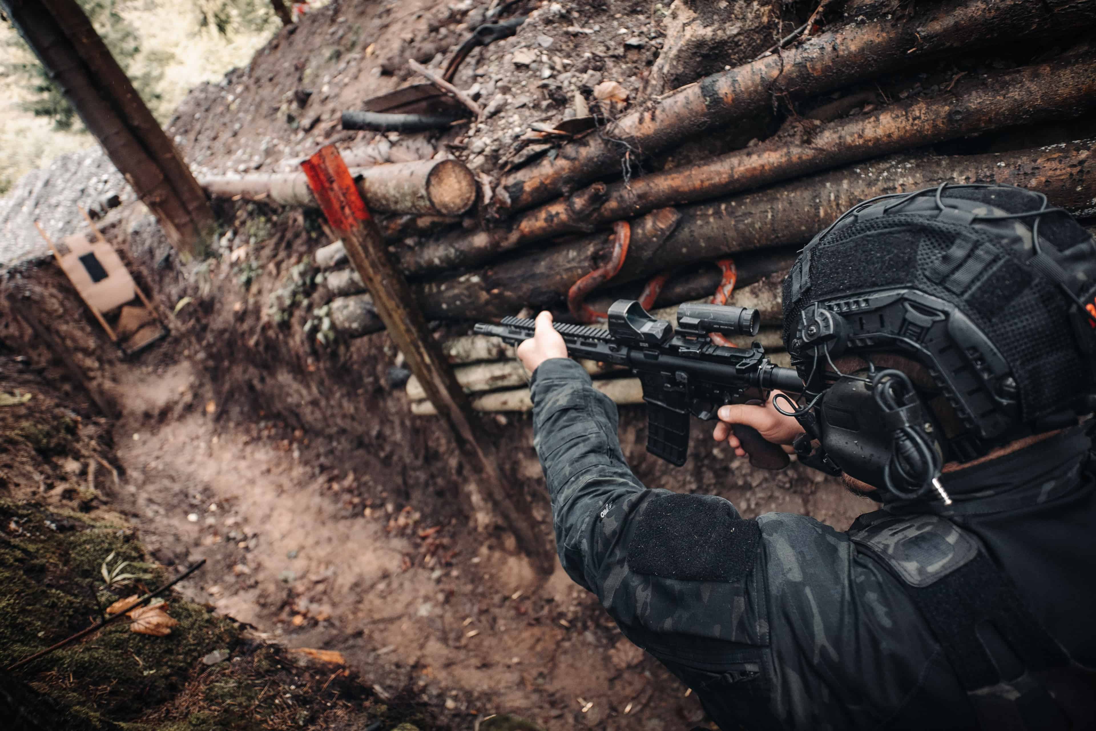 Grabenkampf / Trench Warfare