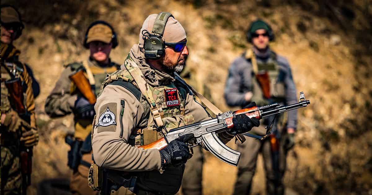 Gewehr: AK - Operator